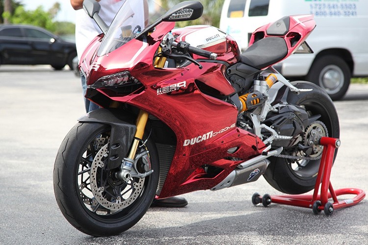 Sieu moto Ducati 1199 Panigale R ban do Cromata Rossa-Hinh-12